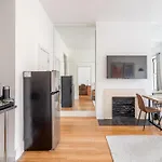Your Nyc Escape! 1Br Just Steps From Central Park