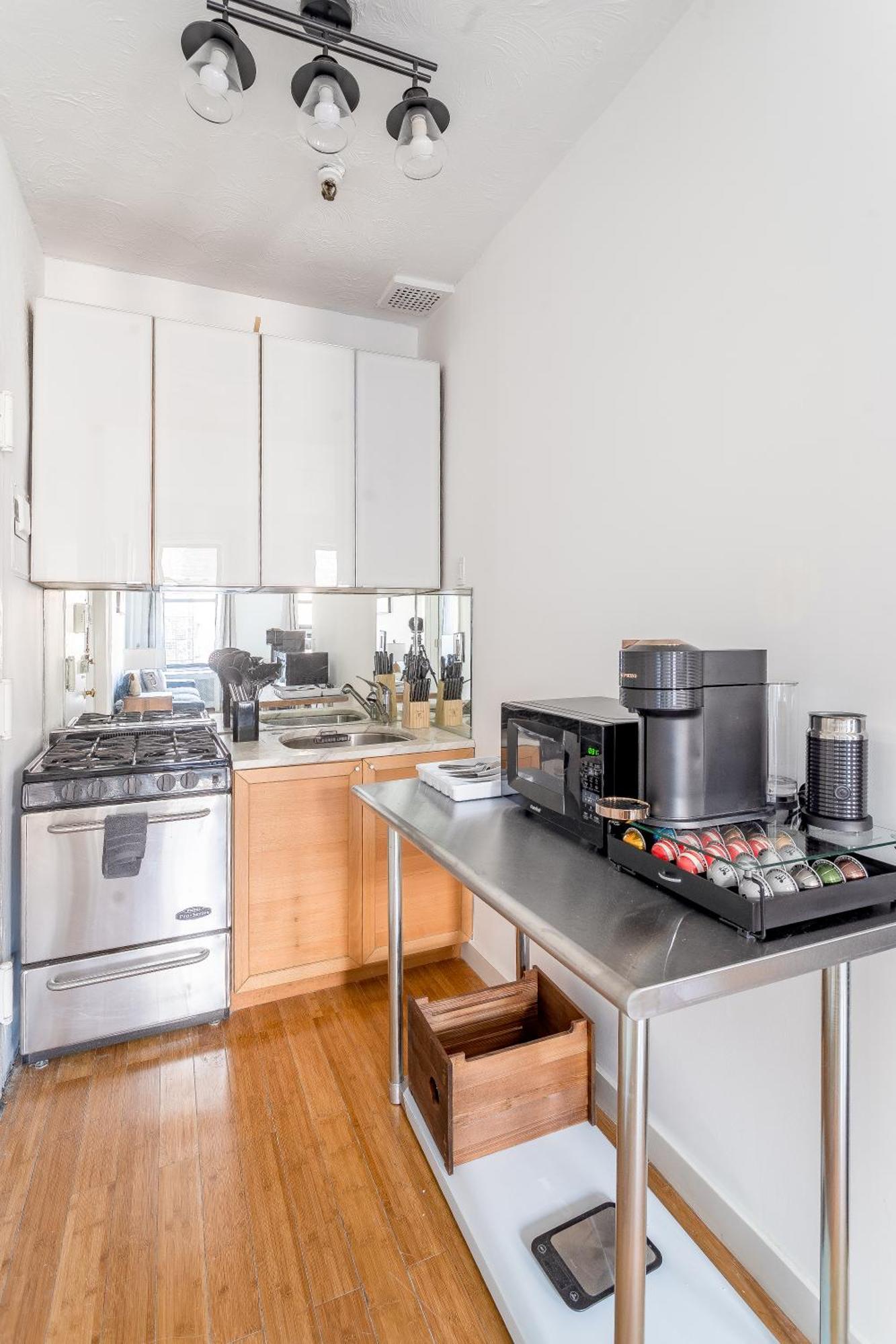 Your Nyc Escape! 1br Just Steps From Park New York